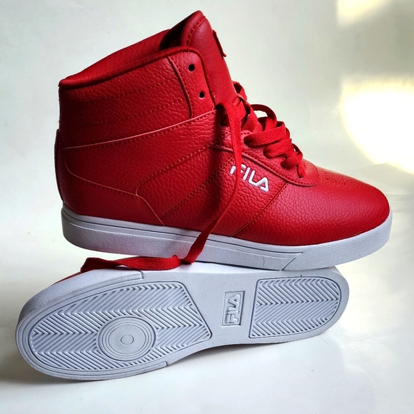 Red Fila Hi Tops - Picture 8 of 10